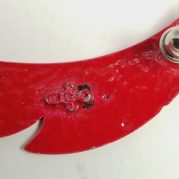 Vintage Bright Red Feather or Wing Shape Stud Earrings, Enamel Funky 70s Style - Picture 4 of 7